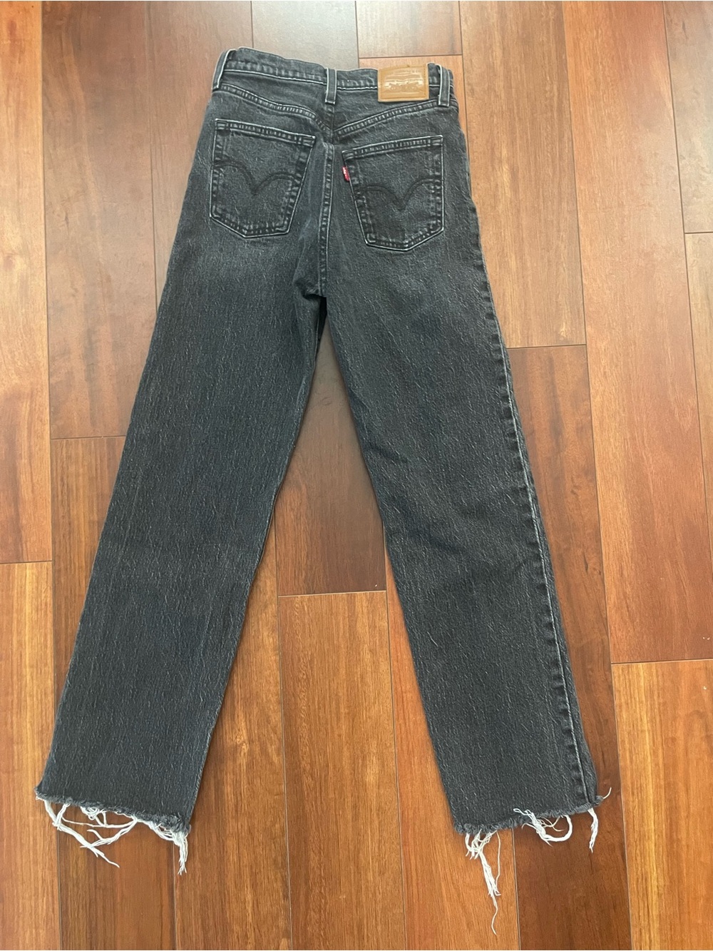 Levi's Premium Ribcage High-rise Straight Leg Black women’s jeans size 24 - Picture 2 of 11